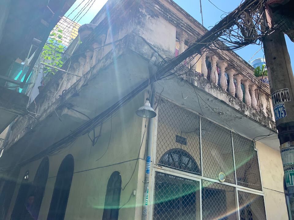 Nhà cũ hoang tàn bỗng hóa thành biệt thự với 650 triệu Nhà cũ hoang tàn bỗng hóa thành biệt thự với 650 triệu